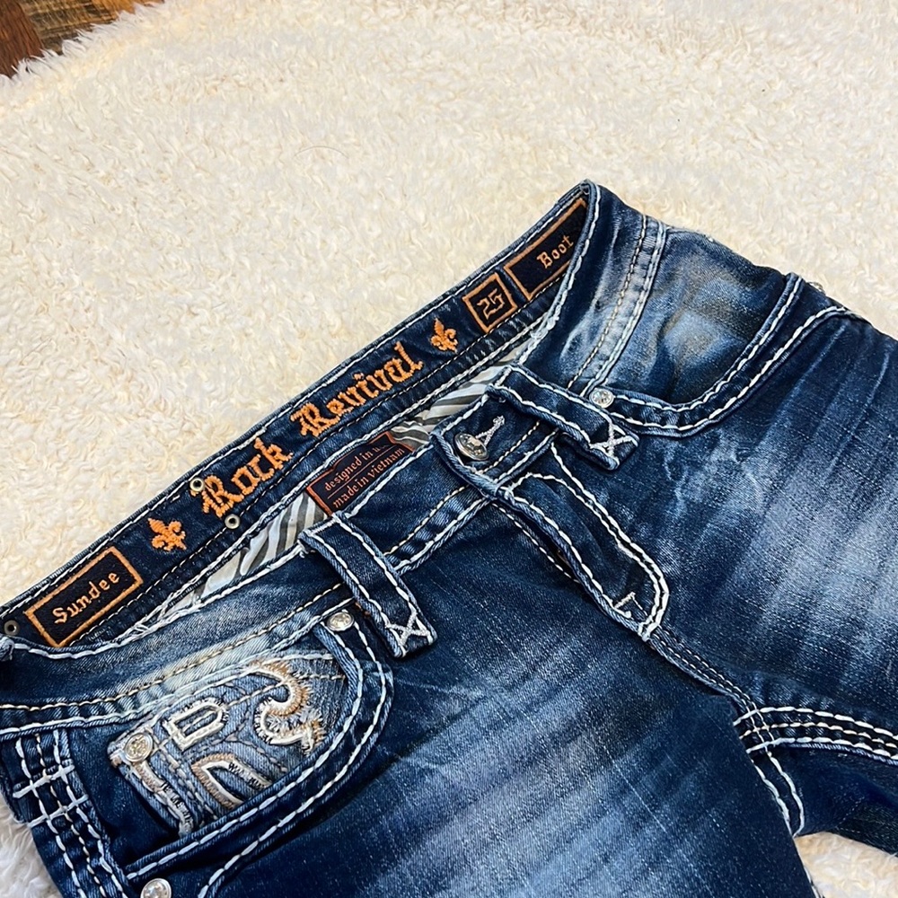 Women’s Rock Revival Jeans